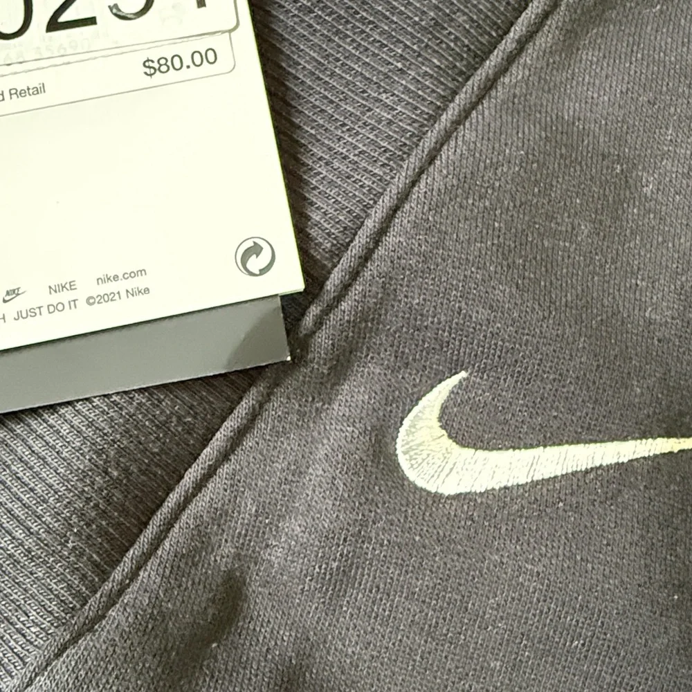 Nike Black Cropped Bomber Jacket with White Swoosh - Picture 3 of 6